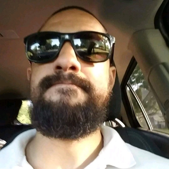 Meet your Posher, Patrick - Picture 1 of 1